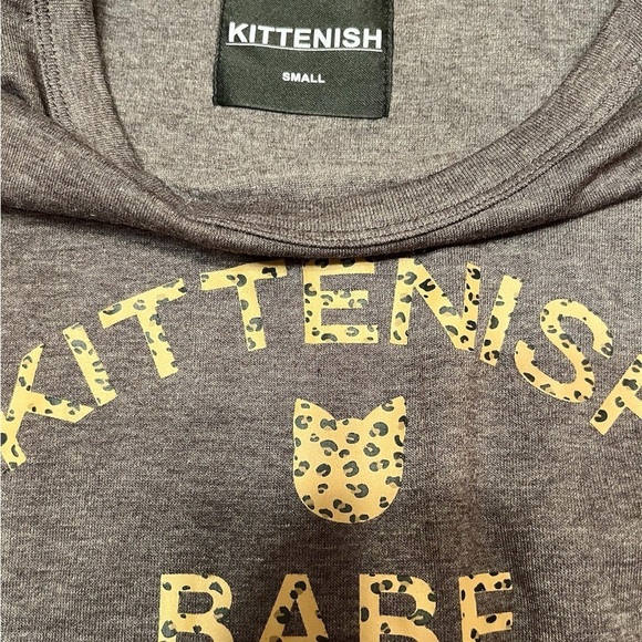 Kittenish Babe Gray Crop Top with Leopard Print Graphic Size S - Picture 9 of 11